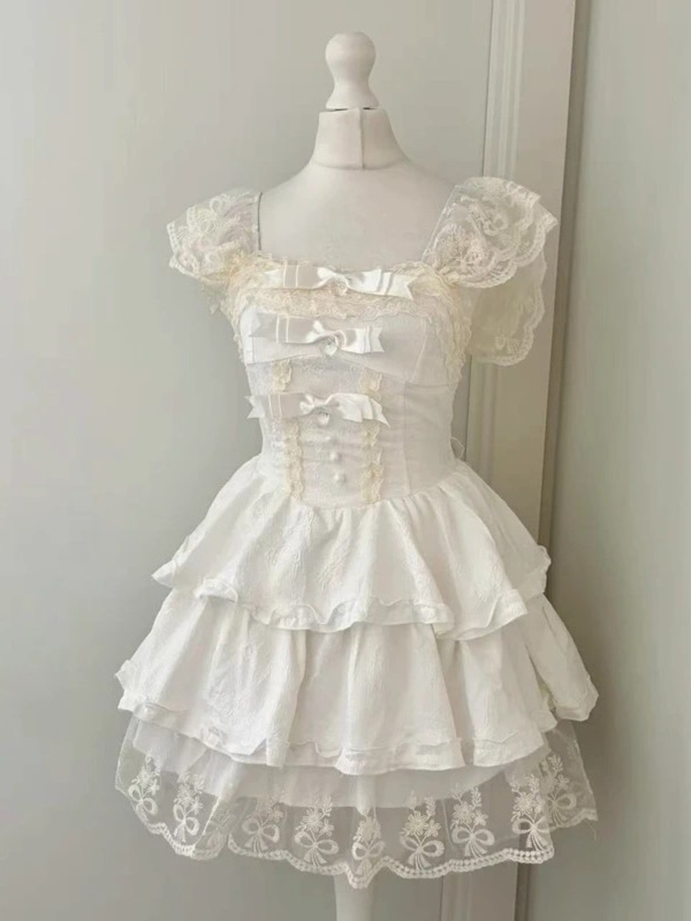 Elegant White Lace Tiered Maxi Dress with Ruffle Details